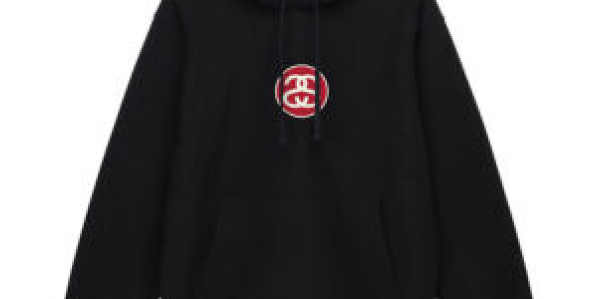 Stüssy: The Iconic Streetwear Brand That Shaped Global Fashion